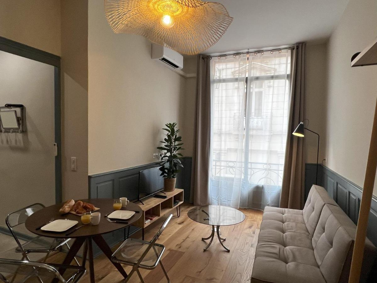 Cours Republique Apartment Narbonne Exterior photo